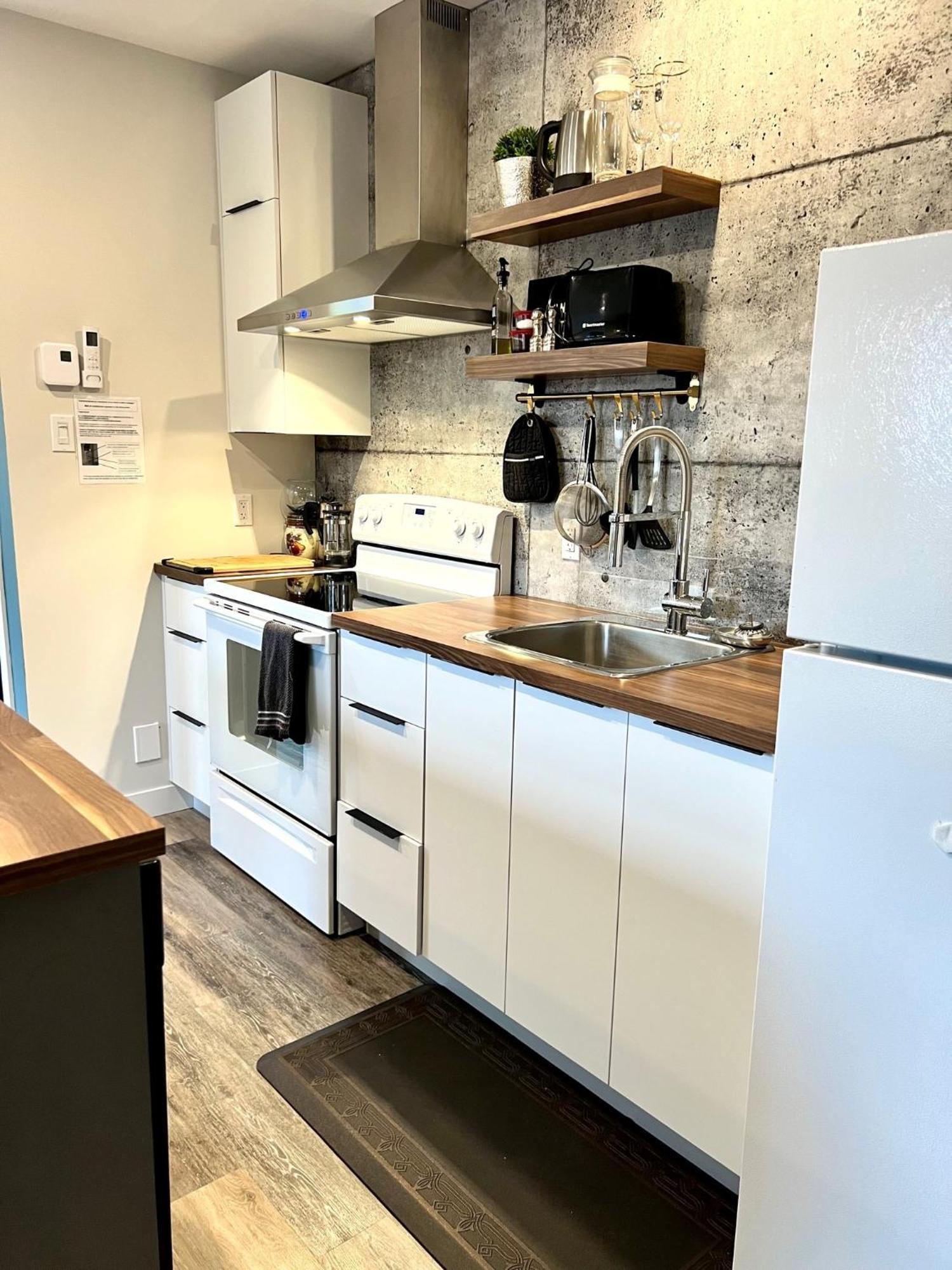 Sutton - Condo Au Coeur Du Village Екстер'єр фото
